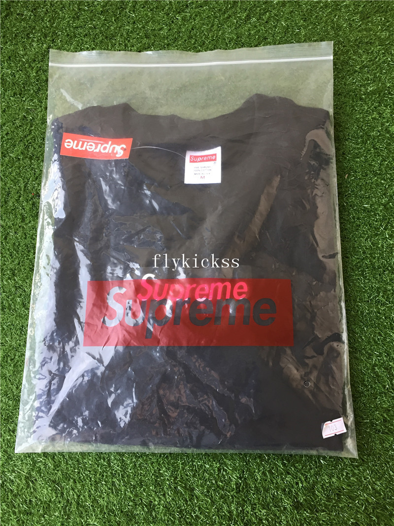 White Supreme Letter Black Tshirt